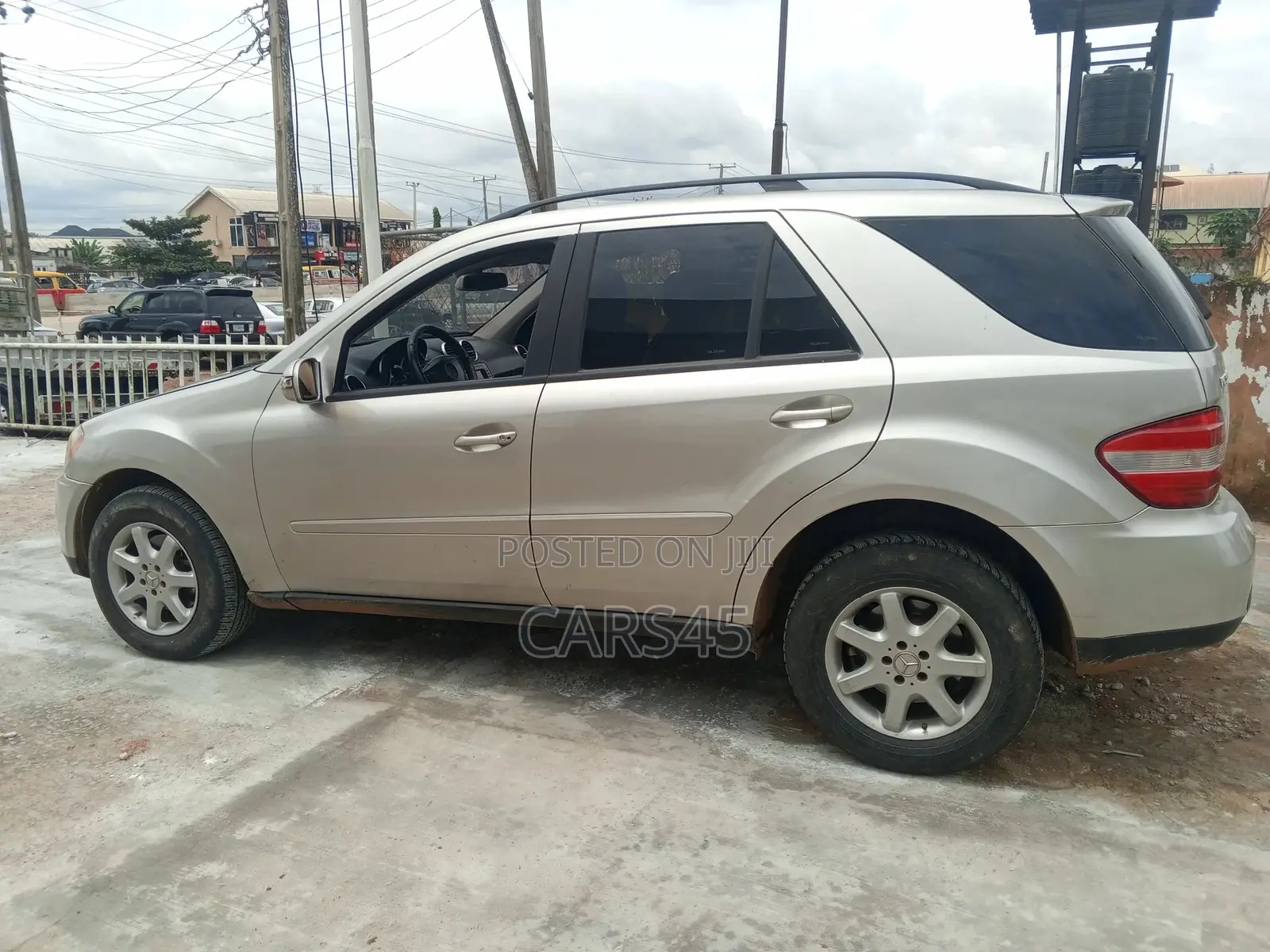 Mercedes-Benz M Class 2006 Gold