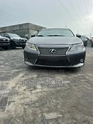 Lexus ES 350 FWD 2014 Gray