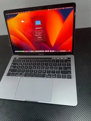 Laptop Apple MacBook Pro 2017 16GB Intel Core i7 SSD 1T