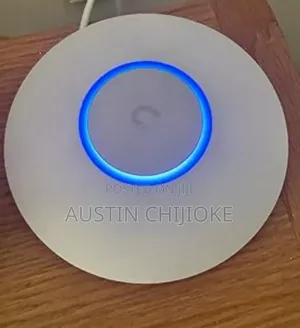 Ubiquit U6+