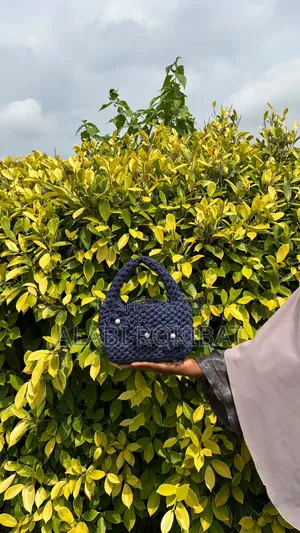 Khayr Crochet Bag
