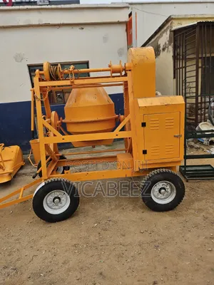 Self Loader Concrete Mixer
