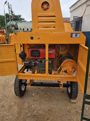 Self Loader Concrete Mixer