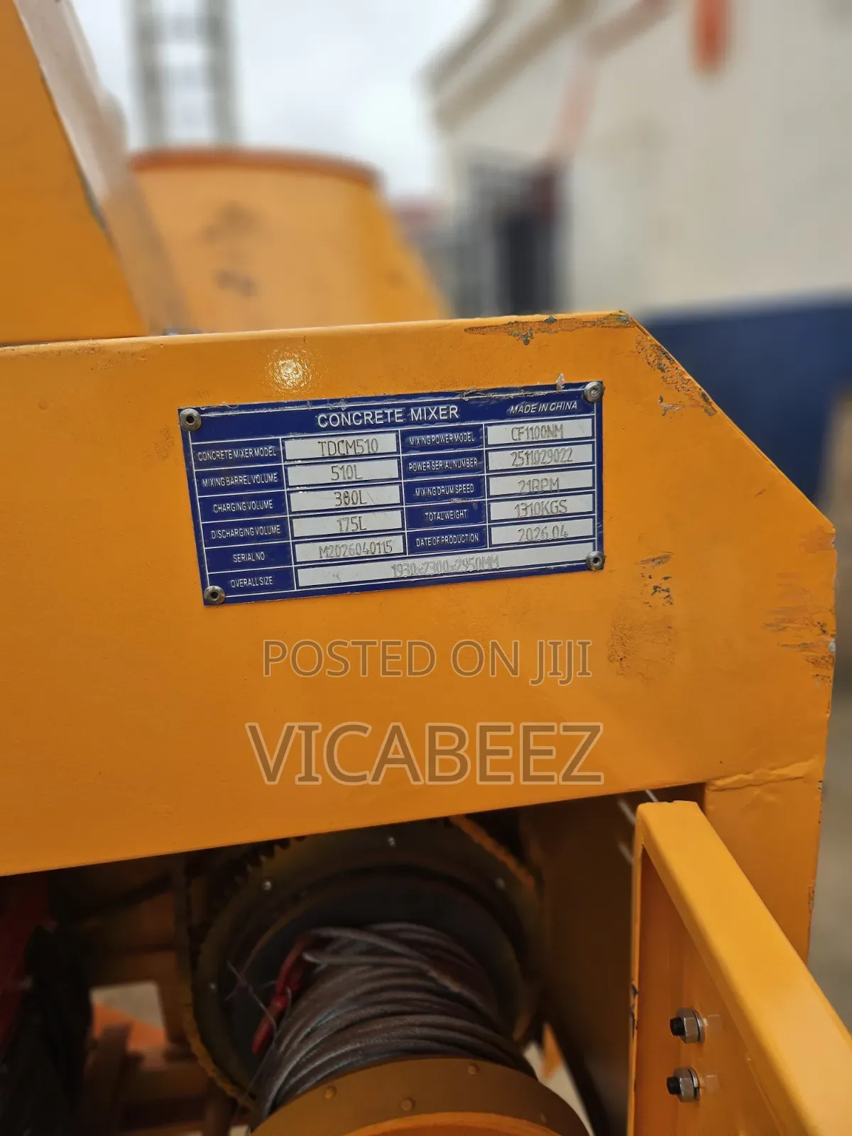 Self Loader Concrete Mixer