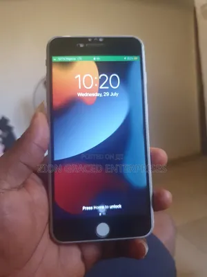 Apple iPhone 6s 32 GB Gray