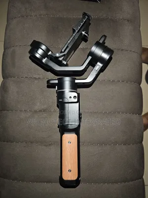 Feiyutech AK2000C Camera Gimbal