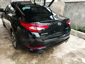 Kia Optima 2011 Black
