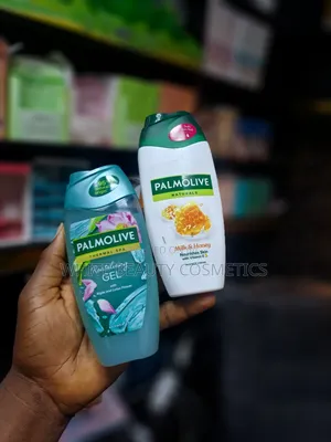 We Handle a Wide Range of Cosmetics Such as Supplements,Perfumes,Cream