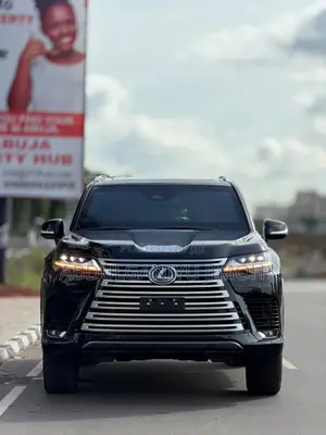 New Lexus LS 2025 Black