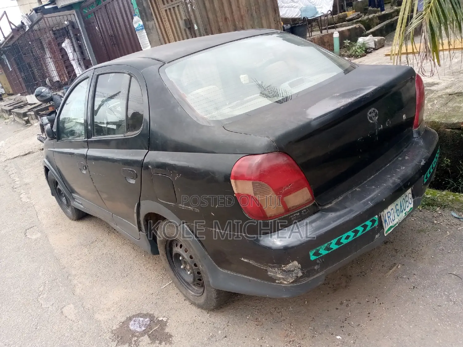 Toyota Echo 2002 Black