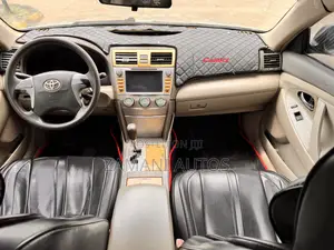 Toyota Camry 2008 Gold