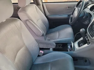 Toyota Highlander V6 2005 Gray