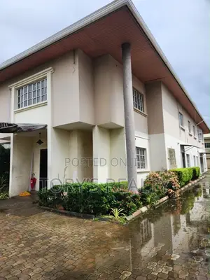5bdrm House in Parkview Estate for rent