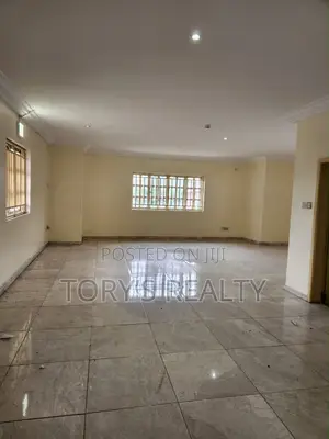 5bdrm House in Parkview Estate for rent
