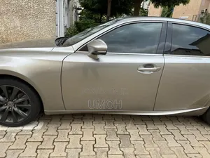 Lexus IS 250 2015 Gold