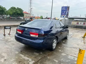 Honda Accord 2004 Blue