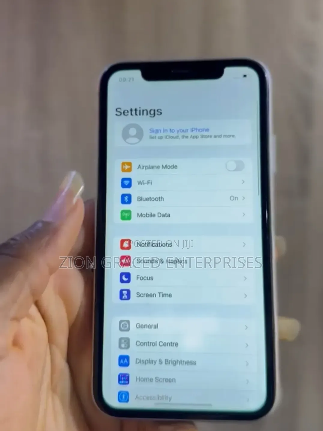Apple iPhone XR 64 GB White