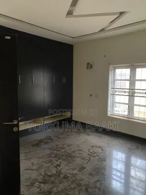 5bdrm Duplex in Mabgloba Estate, Karsana for rent