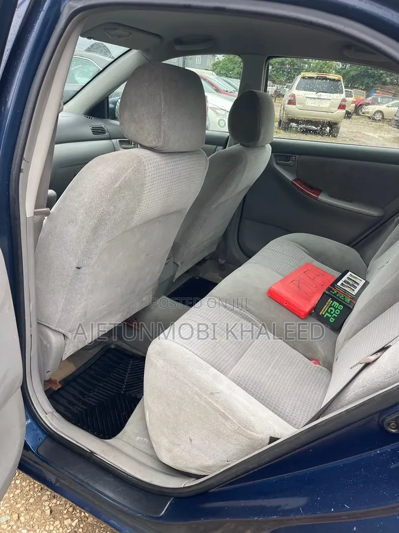 Toyota Corolla 2006 Blue