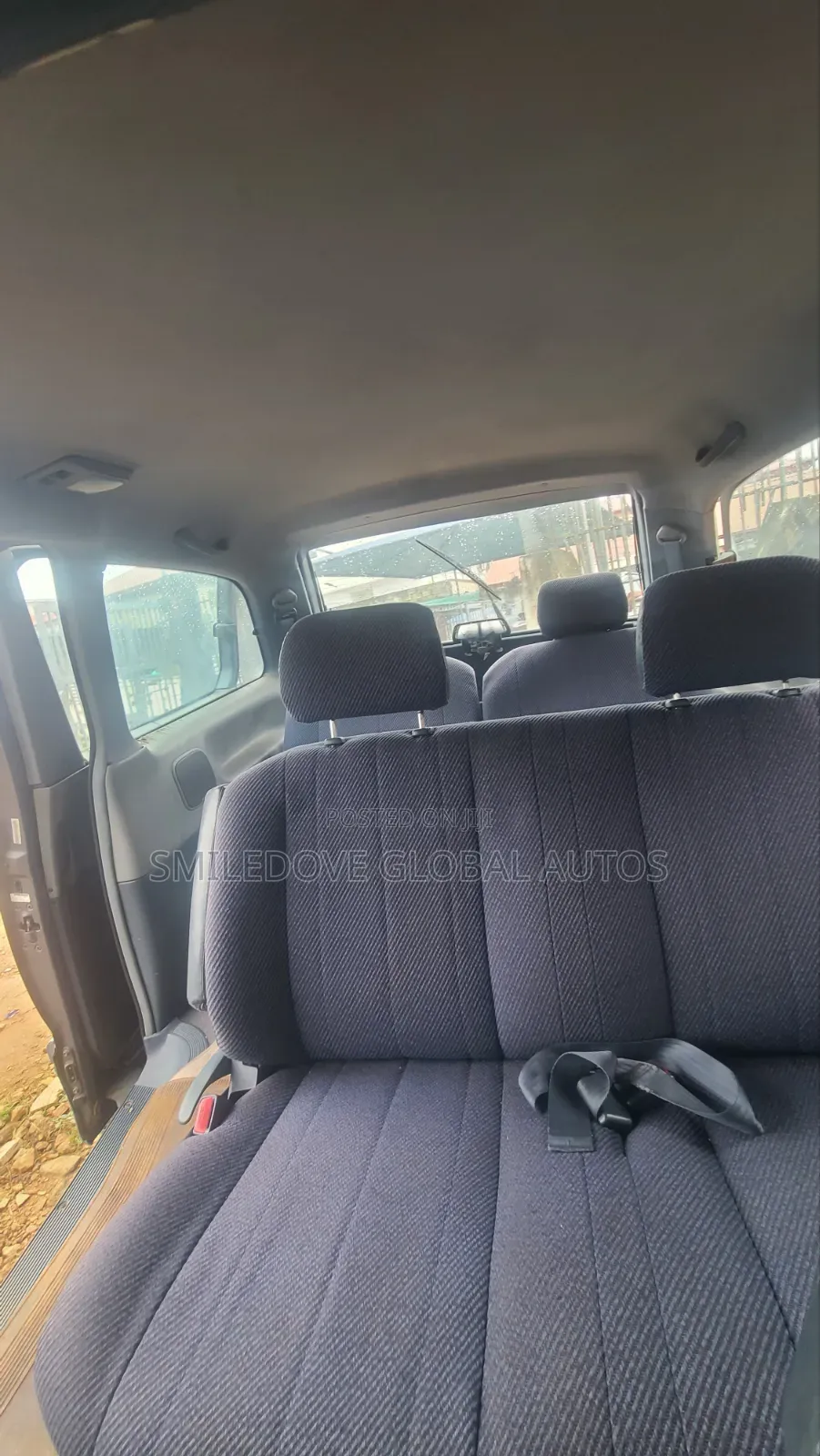 Toyota Previa 2000 Gray