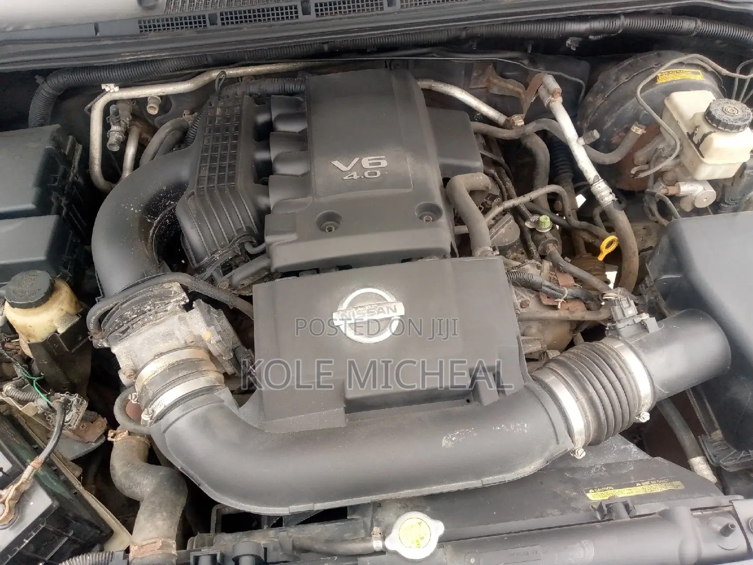 Nissan Frontier Automatic 2005 Gray