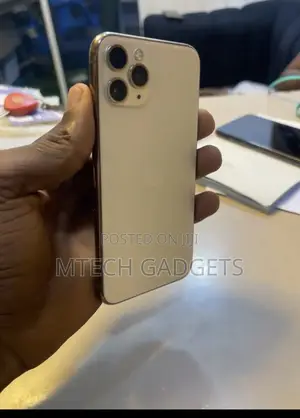 Apple iPhone 11 Pro 64 GB Gold