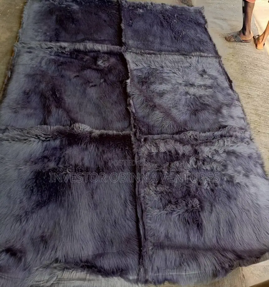 Shaggy Modern Indian Center Rug