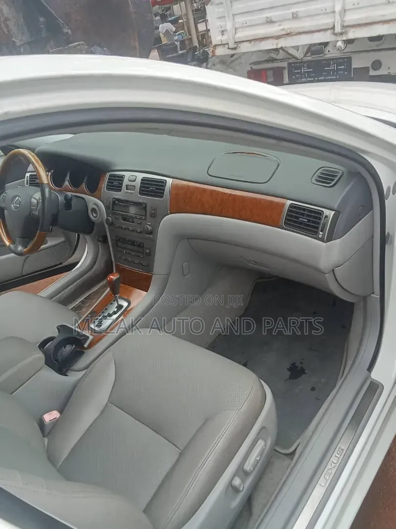 Lexus ES 2005 White