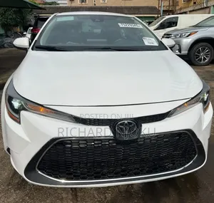 Toyota Corolla 2023 White