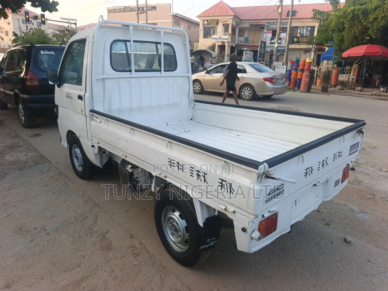 Daihatsu Hijet 2007 White