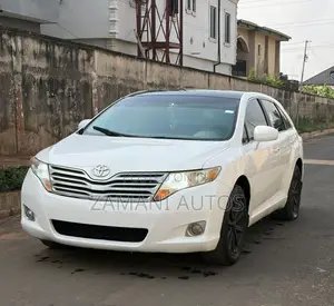 Toyota Venza 2010 White