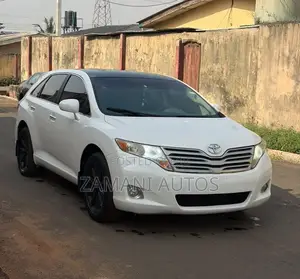 Toyota Venza 2010 White