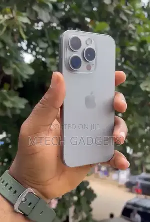Apple iPhone 15 Pro 128 GB Silver