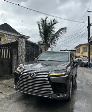 Lexus LX 2023 Gray