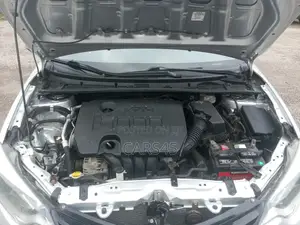 Toyota Corolla 2014 Silver