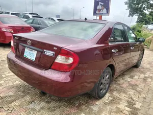 Toyota Camry 2004 Red