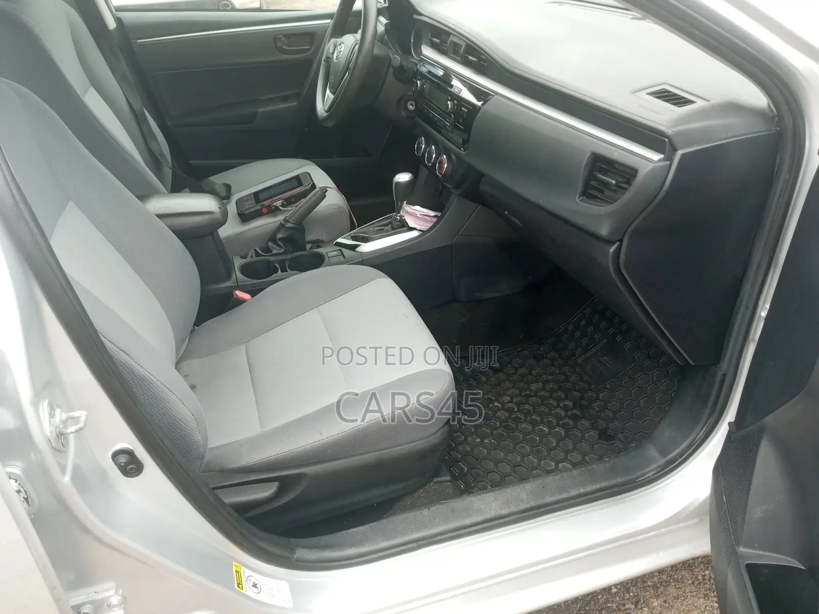 Toyota Corolla 2014 Silver