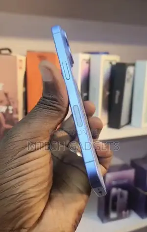 Apple iPhone 16 128 GB Blue