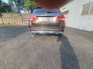 Mercedes-Benz GLC-Class 2017 Gold