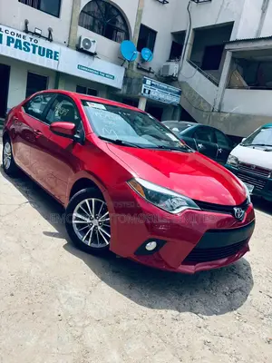 Toyota Corolla LE 4dr Sedan (1.8L 4cyl CVT) 2014 Red