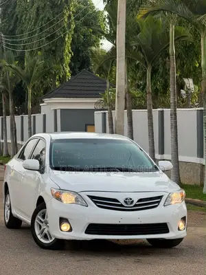 Toyota Corolla 2011 White