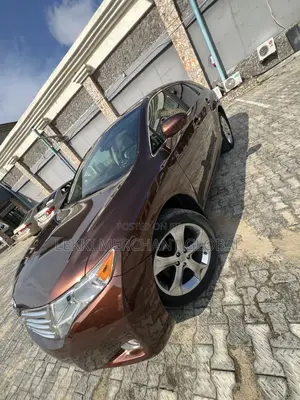 Toyota Venza AWD 2012 Brown