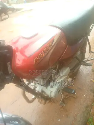 Bajaj Boxer 2023 Red