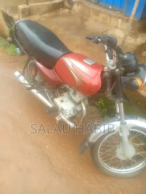 Bajaj Boxer 2023 Red