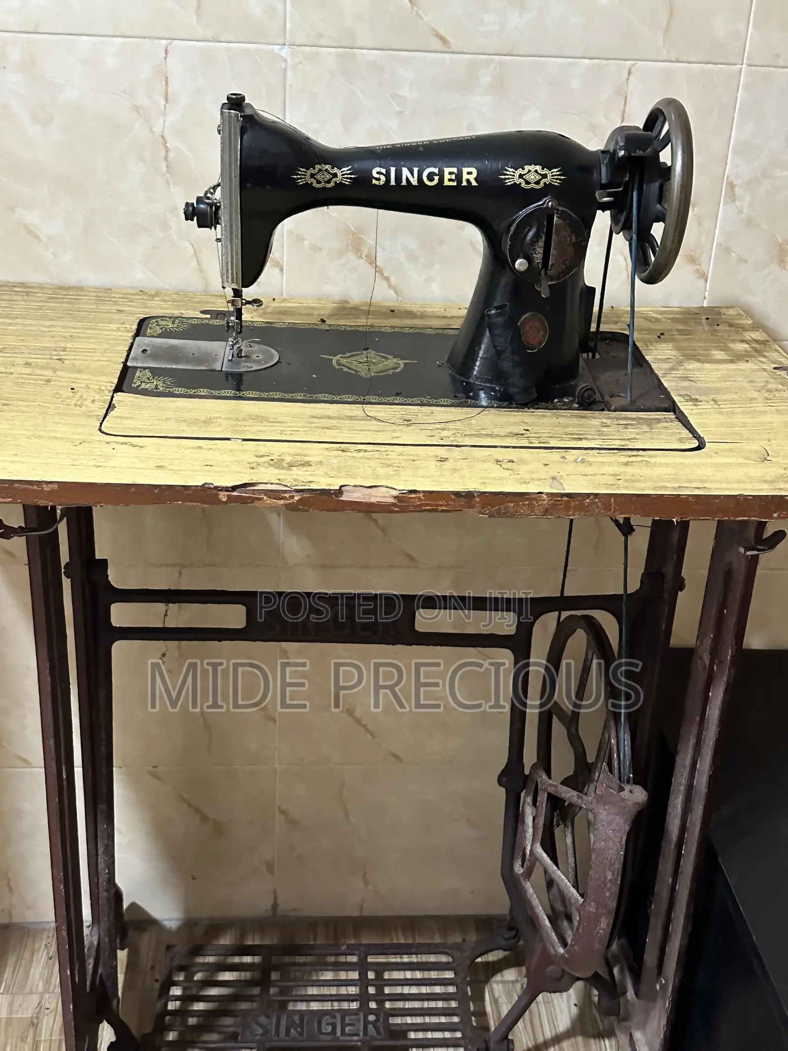 Manual Sewing Machine