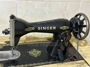Manual Sewing Machine