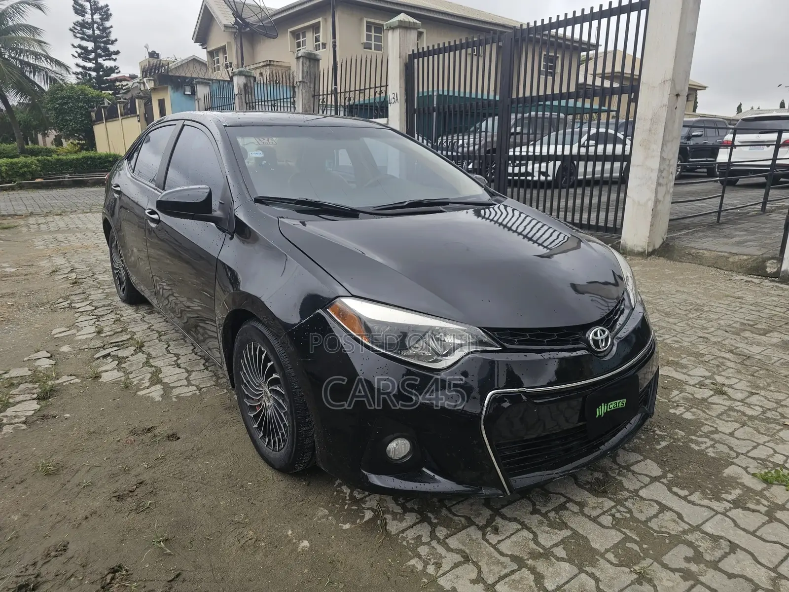 Toyota Corolla 2015 Black