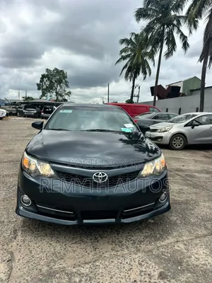 Toyota Camry 2014 Green