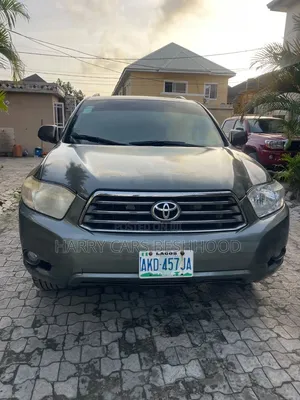 Toyota Highlander 2010 Gray