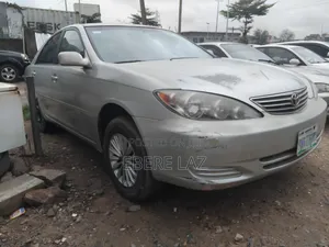 Toyota Camry 2003 Silver